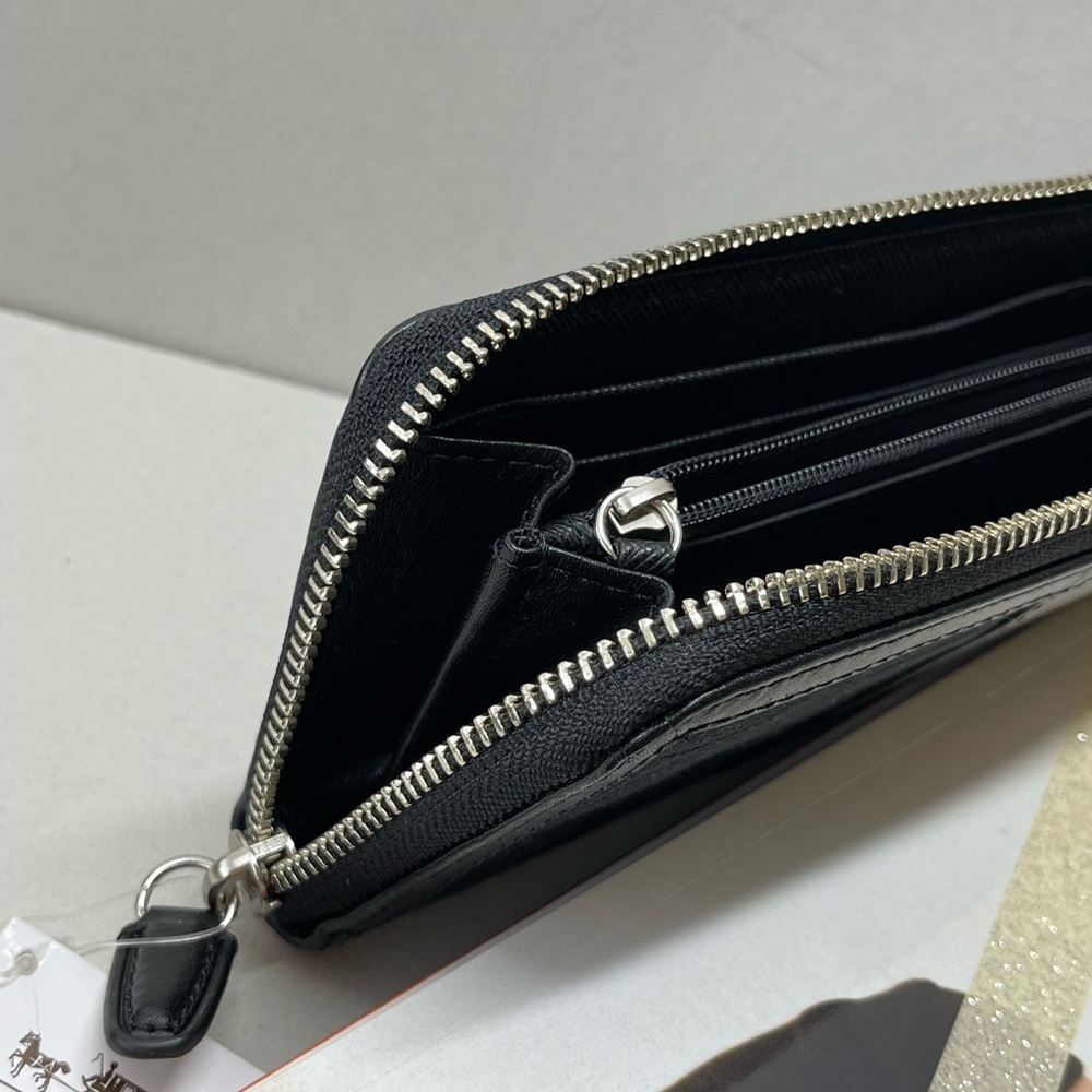 (new+tag) Coach 48437 legacy zip black wallet signature jacquard + leather trim - Picture 7 of 9